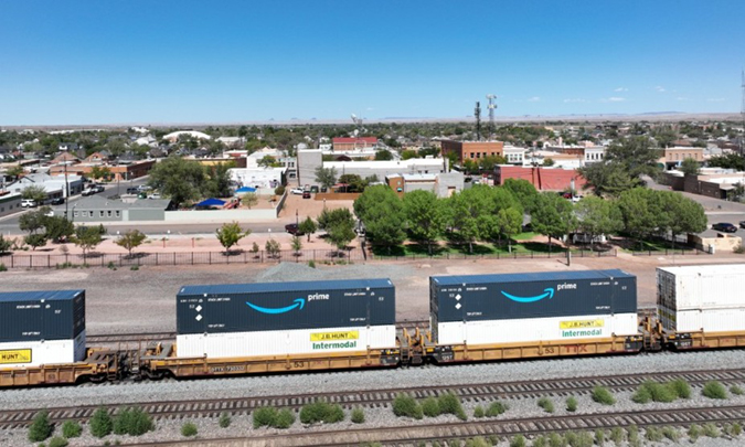 A BNSF intermodal train passes through Winslow. 